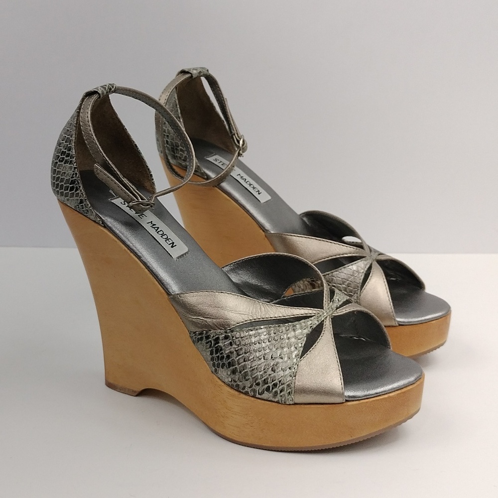 Steve Madden Simbba Wedges
